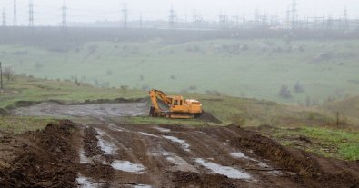 Фото – В Днепре разворовали 5 млн грн при строительстве мусорного полигона