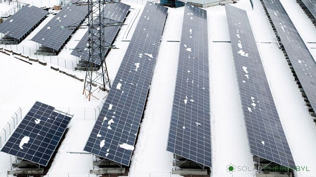 На территории завода в Мелитополе возвели солнечную электростанцию