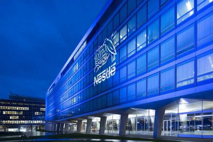 Nestle планирует достичь нулевых выбросов к 2050 году: компания внедряет три шага