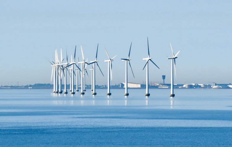 The wind energy industry has faced a crisis due to the gigantic size of the turbines