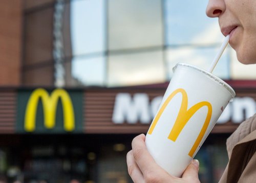 McDonald's заменил привычную упаковку для еды. Фото