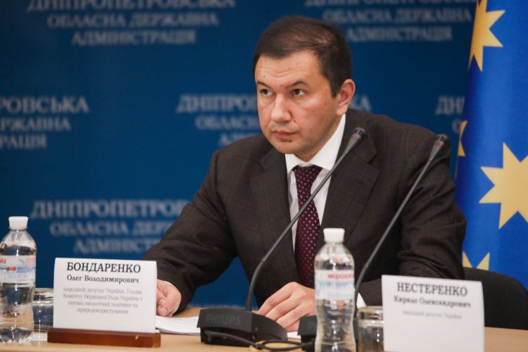 Бондаренко пообещал, что Рада примет в марте скандальный законопроект "Об управлении отходами"