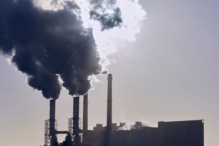 Скандальний законопроєкт "Про промислове забруднення" доопрацювали: що змінилося