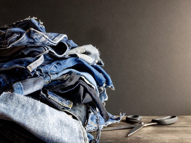 Как избавиться от ненужной одежды без вреда окружающей среде