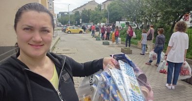 Фото – Депутатка із Івано-Франківська роками возить сміття в Київ, щоб здавати на переробку