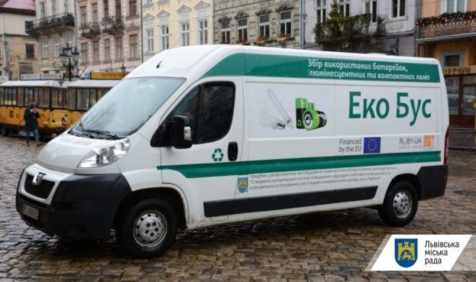 Во Львове возобновили работу экобусы: график стоянок на май
