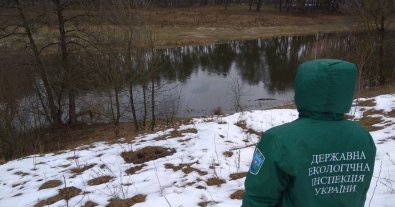 Фото – За новорічні свята екоінспектори викрили порушень на чверть мільярда