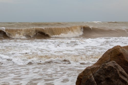 The temperature of the ocean reached a new record: scientists predict disasters