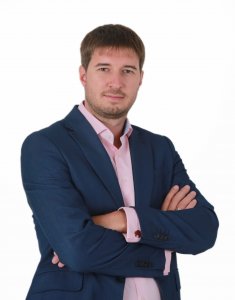 Владислав Антипов
