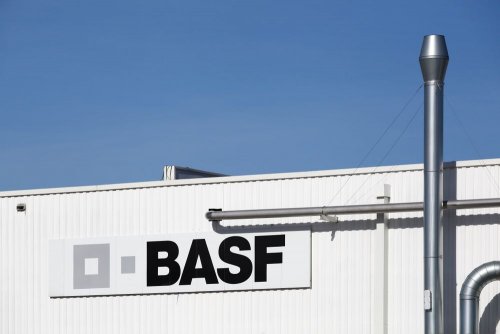 Глава концерна BASF раскритиковал план ЕС по сокращению выбросов CO2