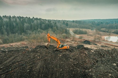 В Мариуполе вместо свалки будет зеленый холм и сортировочный комплекс