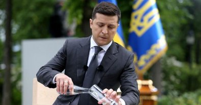 Фото – От Зеленского требуют увеличить штрафы за мусор до 200 тысяч гривен