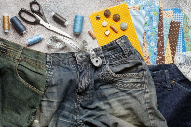 Old jeans energy: unnecessary clothes are accepted for disposal