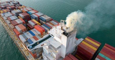 Фото – Найбільші судноплавні країни домовилися ввести глобальний збір за викиди парникових газів