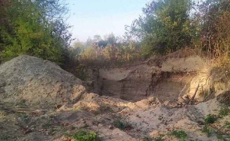 Фото – Збитки майже на 3 млн: на Буковині викрили незаконний видобуток гравію. Фото