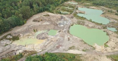 Фото – На Хмельниччині викрили незаконний видобуток надр. Фото