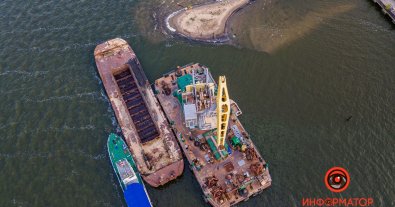 Фото – Після резонансу в ЗМІ у Дніпрі почали ліквідовувати острів зі сміття. Фото та відео