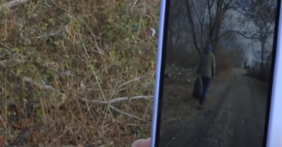 Фото – У Харкові "екокопи" почали фотографувати містян, які смітять абиде