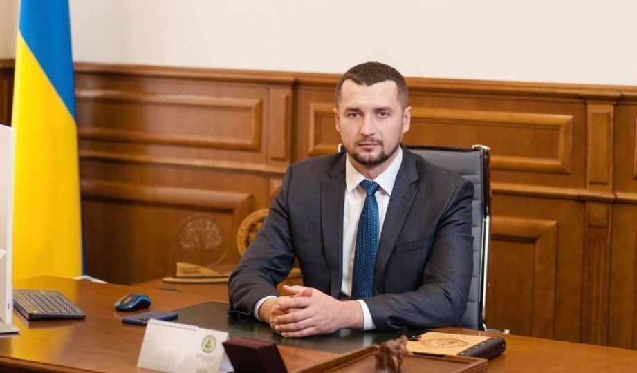 Photo – Chief forester of Ukraine declared "free accommodation" in elite residential complex in Kyiv – media