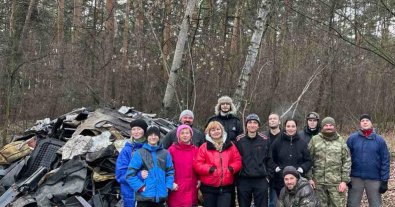 Фото – Активисты убрали автосвалку в Жихорском лесу и собрали 2 камаза мусора (фото)