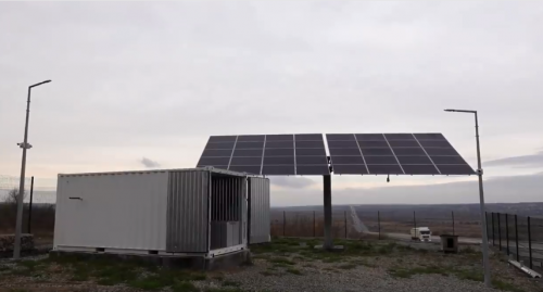 На трассе Киев — Одесса установили две солнечные электростанции. Видео