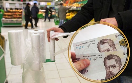 Миллиарды гривен за пакеты: сколько украинцы заплатят за "пластиковый переворот"
