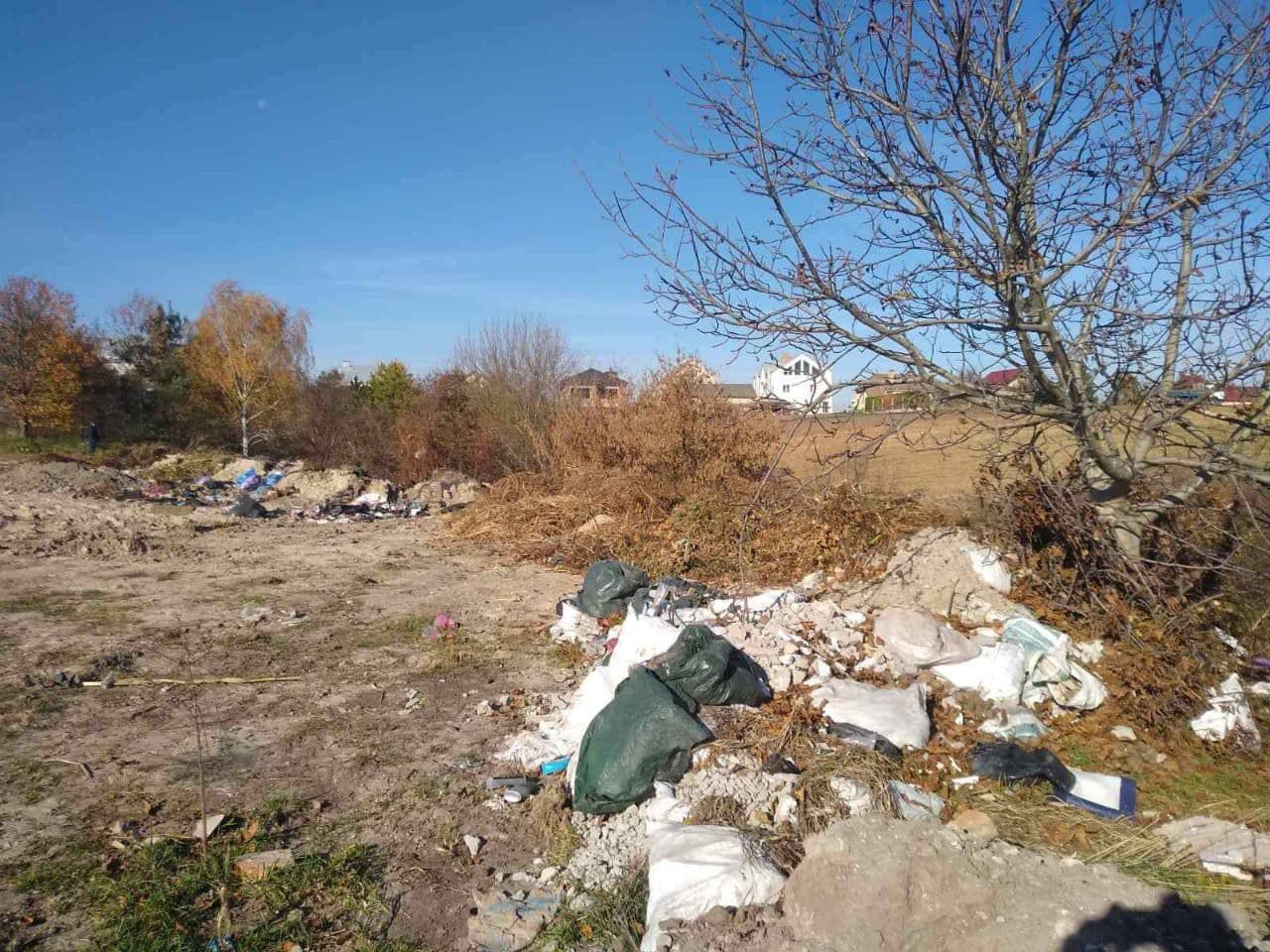 Фото – На Рівненщині відходами забруднили територію у 3,6 тисяч квадратних метрів