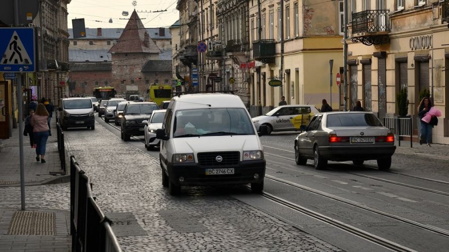 Названо найбільш загазовані перехрестя Львова