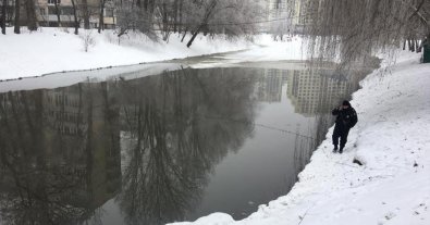 Фото – У Києві розчистили сміттєвий завал біля озер на Теремках. Фото до та після
