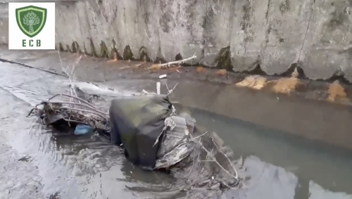 Активисты разоблачили ложь об уборке мусора с реки Лыбедь. Видео