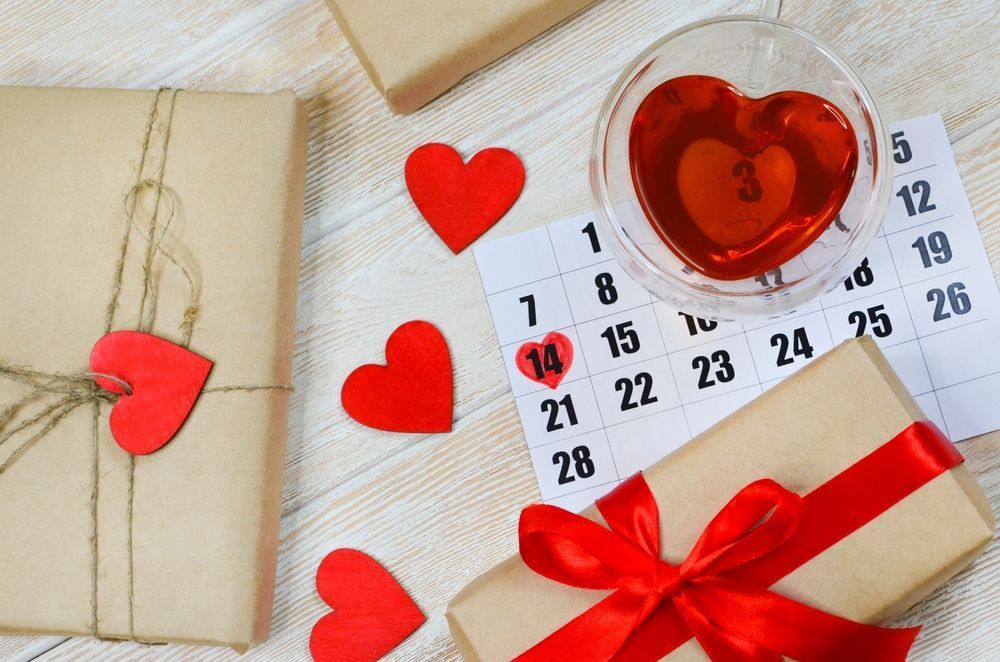 Идеи романтичных подарков ко Дню влюбленных