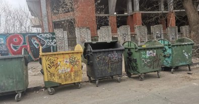 Фото – В Херсоне коммунальщики расчистили город от 30 стихийных свалок. Фото