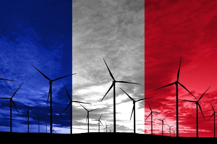 In France, the development of wind energy may depend on the election results - the European press