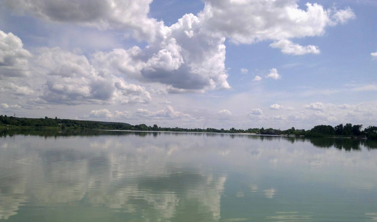 Фото – У Києві два озера на лівому березі стали захищеними від забудови