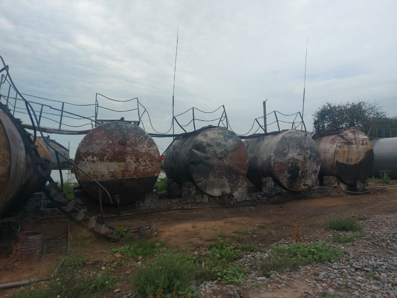 Photo – The level of soil pollution after the shelling increased by 365 times in Sumy region