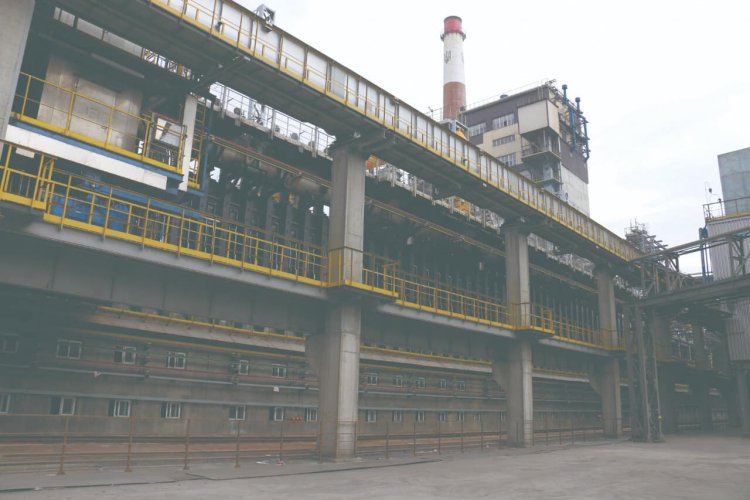 "АрселорМиттал" частично остановил производство стали