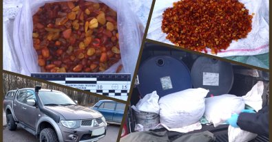 Photo – Amber digger with stones worth $3,000 caught in Rivne region
