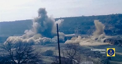 Photo – The occupiers began mining granite near Mariupol