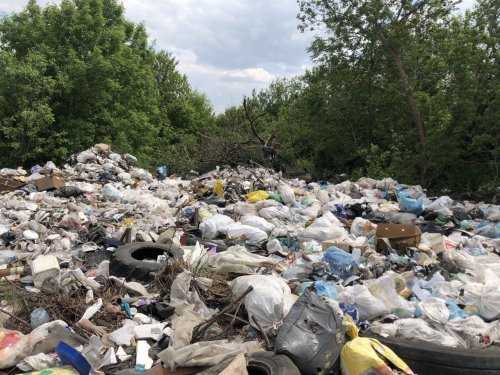 Spontaneous dumps flooded the Kharkiv region: environmental inspectors are sounding the alarm