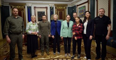 Фото – Экоактивистка Грета Тунберг встретилась с Зеленским