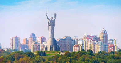 Фото – У Києві в повітрі виявили багатократні перевищення вмісту отруйних газів: названо вулиці
