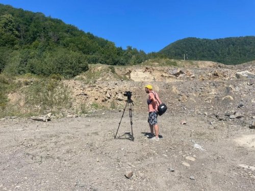 A quarry with illegal mineral extraction was exposed in Transcarpathia