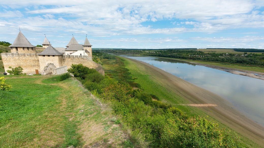 Photo – How the Dniester has become critically shallow