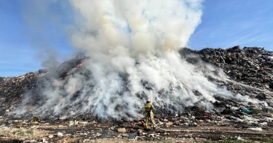 Фото – Під Рівним загорілося сміттєзвалище
