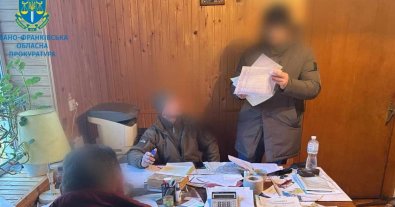 Фото – За збитки екології на 250 млн грн перед судом відповідатимуть ділки з лісгоспу на Прикарпатті