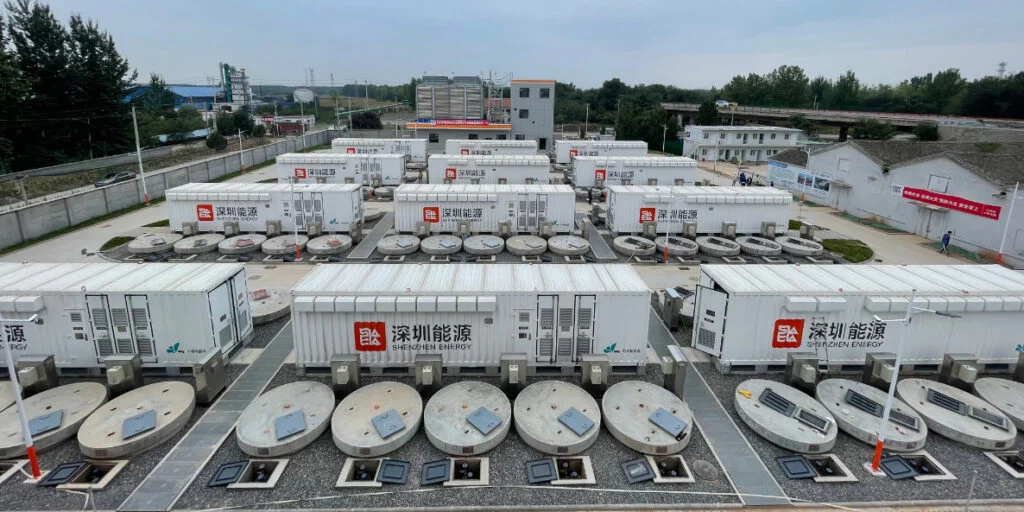 Photo – China launches the world's largest flywheel energy storage system. Video.