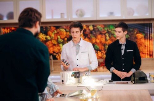 Two 17-year-old Ukrainians have patented an innovative power supply model