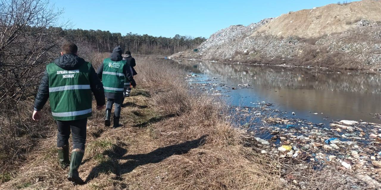Photo – The most high-profile environmental violations occurred on March 1-7. Digest