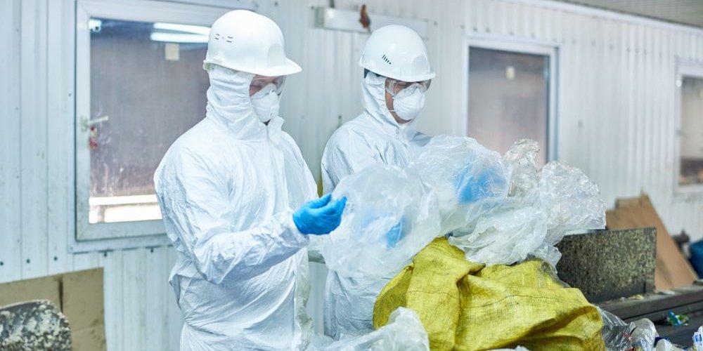 Photo – The Government has once again postponed the collapse in the field of hazardous waste