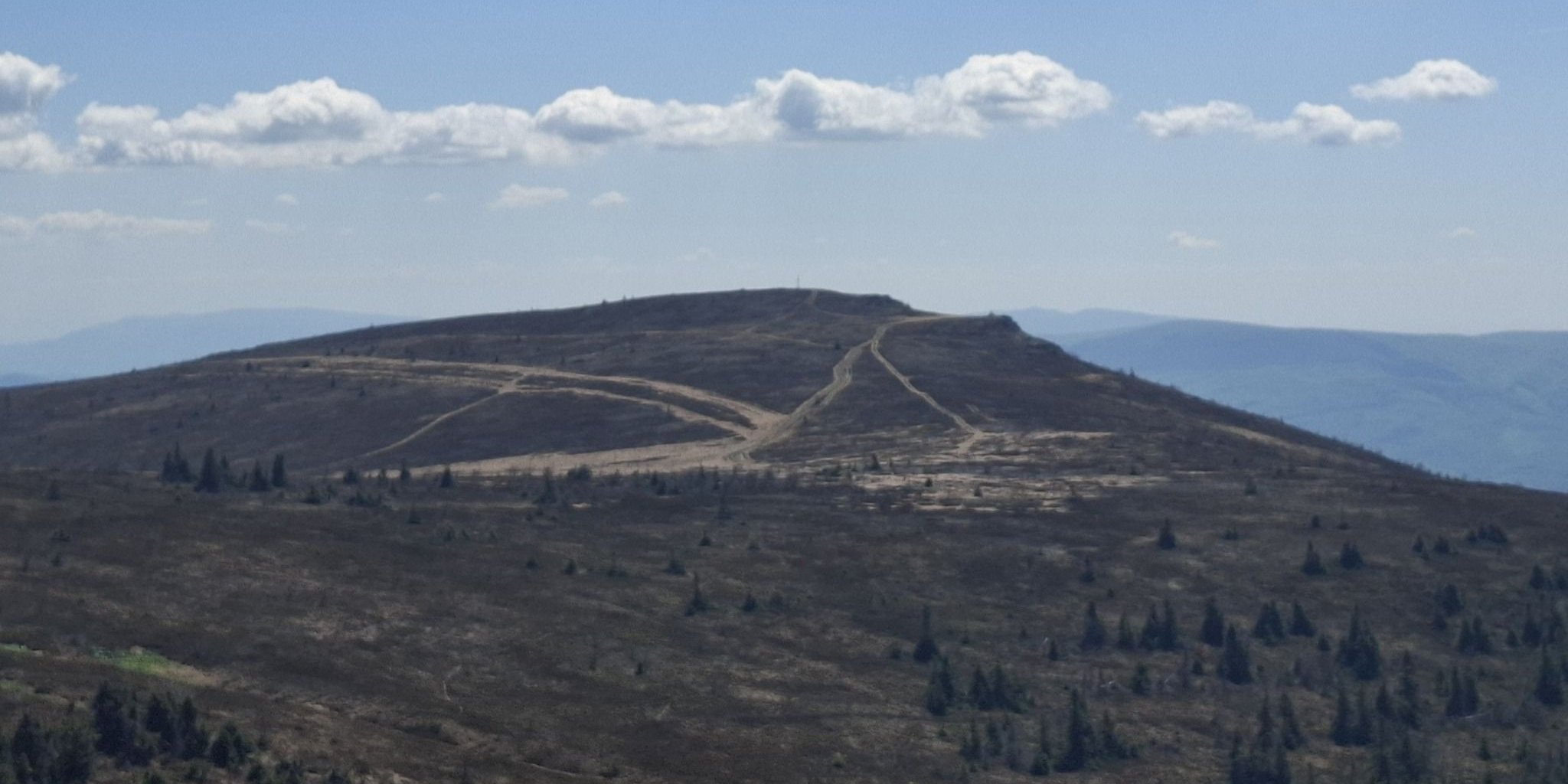 Photo – Zakarpattia court refuses to protect Runa valley from illegal windmill development – EPL